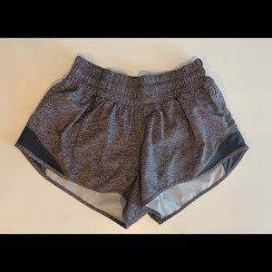 Lululemon hotty hot shorts 2.5” inseam
